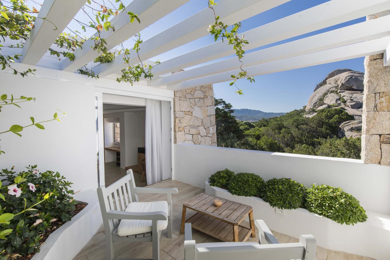 Hotel Grand Relais Dei Nuraghi (Adults Only) Baja Sardinia Kültér fotó